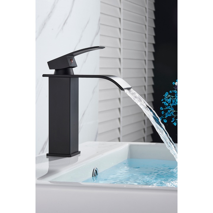 Baterie lavoar montare pe blat Ari Waterfall, pipa tip cascada, Alama, Negru Mat