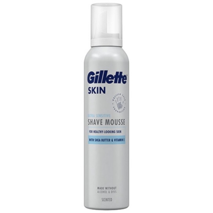 Borotvahab, Gillette Skin Ultra Sensitive, Shea vajjal és E-vitaminnal, 240 ml