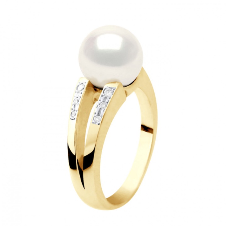 Inel din aur, cu perla naturala, calitate AAA+, 8-9 mm, si diamante 0, 060 ct