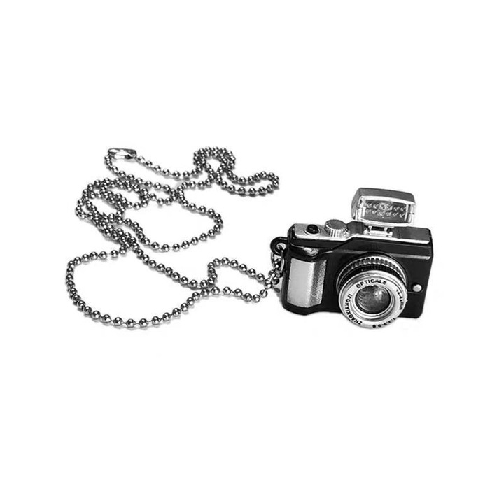 Lantisor cu pandantiv creativ in forma de camera foto, unisex, Tessero, argintiu