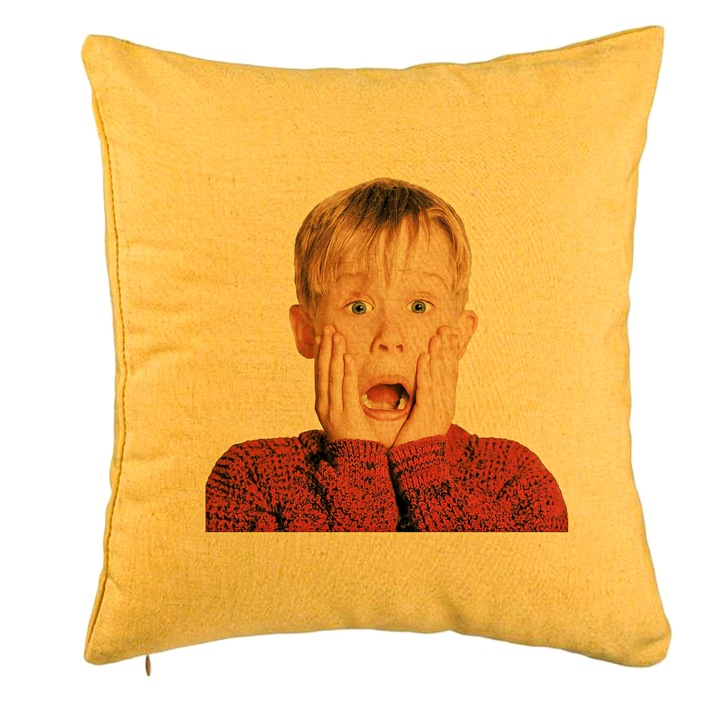 Perna Personalizata, Model Kevin, 40x40 cm, Galben, Husa Detasabila, Burduf