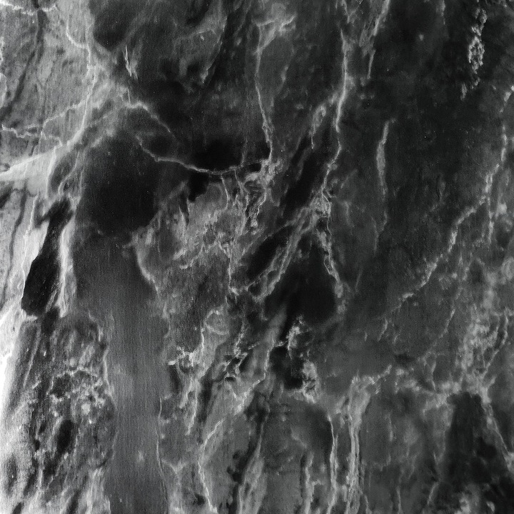 Folie autoadeziva pentru pervaz, 67.5 x 50 cm, DecoMeister®, Model Marmura Argintie, D047-067-0050