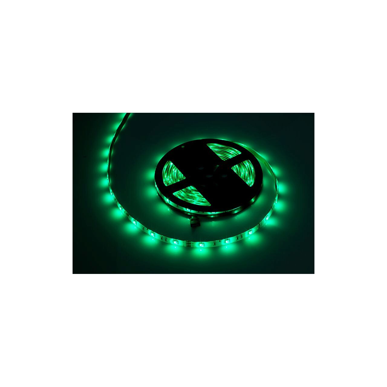 Banda led, RGB, lungime 5 m, putere 36W, 1500 lm, IP65 - eMAG.ro