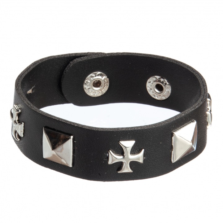 Rocksztár karkötő ökológiai bőrből díszekkel, méret teljes hossza 22,5 cm, szélessége 2 cm, állítható kapocs, unisex