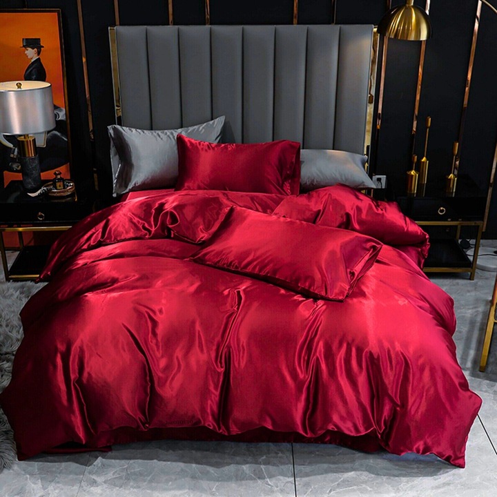 Комплект спално бельо от сатен JustOTOTTO® 200/230 см и калъфки за възглавници 50/70 см, червен
