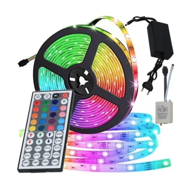 Kit Banda LED, RGB, 5m, cu telecomanda si functii multiple