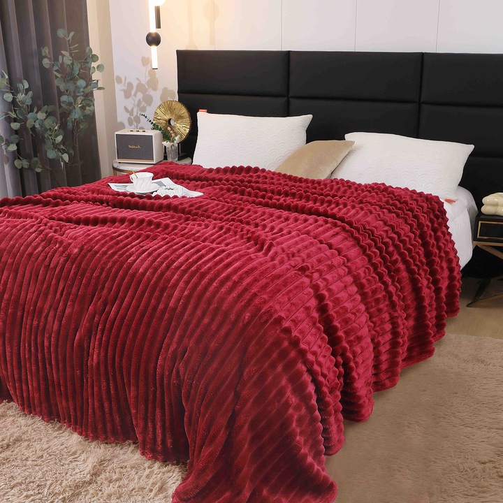 Patura cocolino pufoasa cu dungi, pat dublu, PCD-13, visiniu, 200 x 230 cm