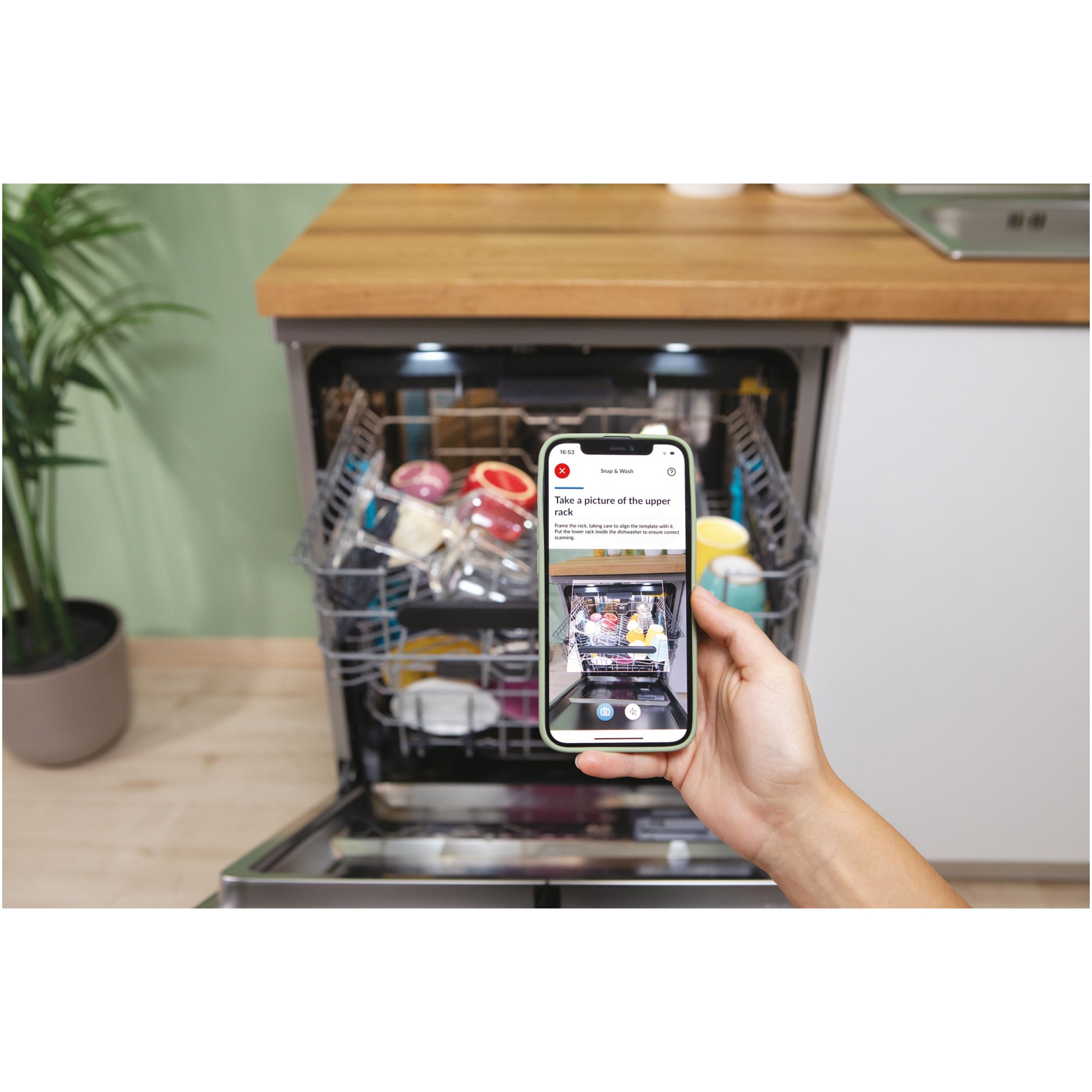 Masina de spalat vase incorporabila Candy Rapido CS 5C4F1A, 15 seturi, 8 programe, Clasa C, 3 cosuri, WiFi, Wash & Dry 35', Motor Speed-Drive Inverter , Automatic Open Door, MaxiTub, Aquastop, 60 cm