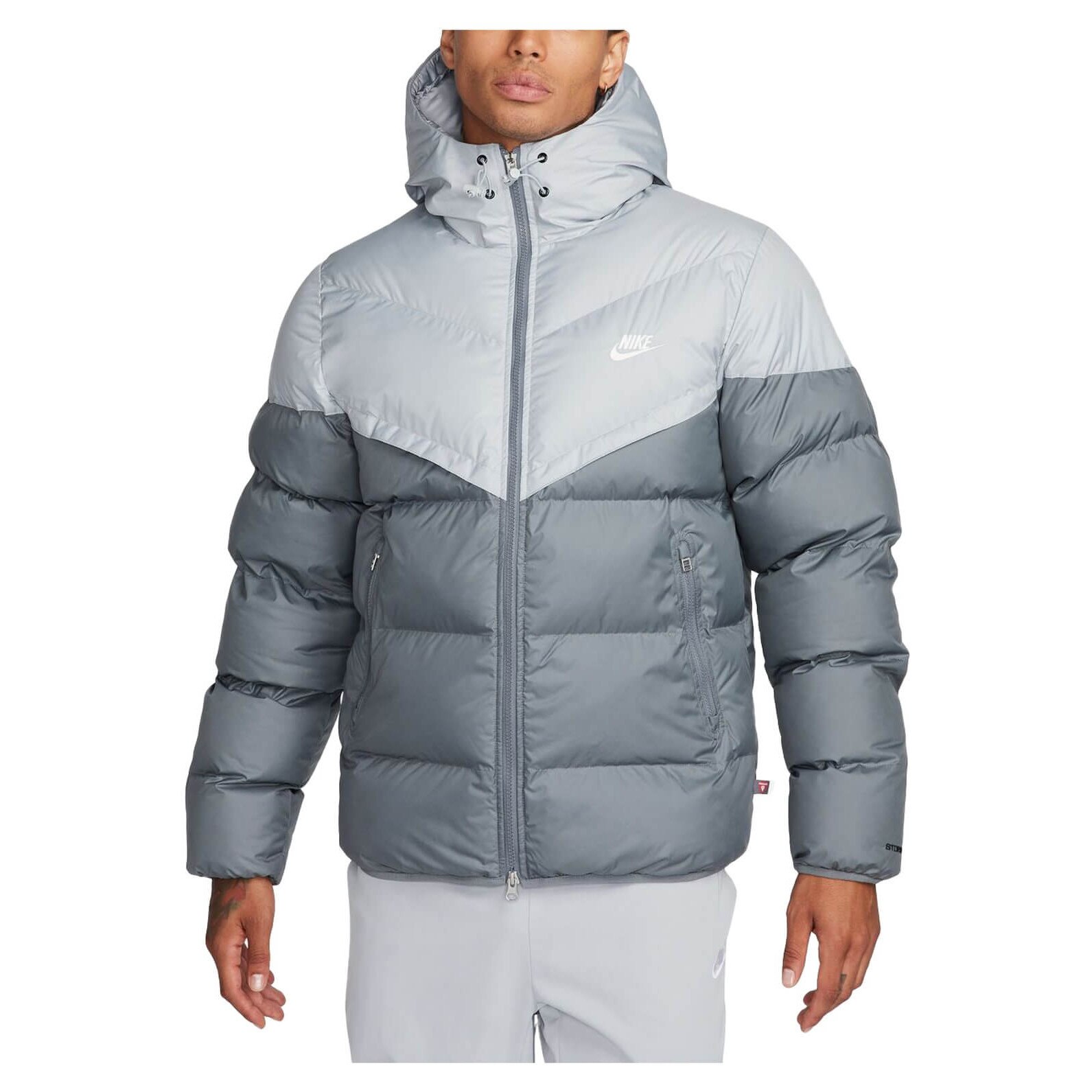 Geaca NIKE Storm-FIT Windrunner Gri XS INTL - eMAG.ro