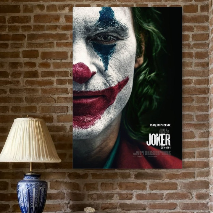 Премиум картина върху платно, LuxCanva® A1326, Филми за Жокера, 100 X 150 CM, 100% памучно платно 400g/m2, дървена рамка, хол, филм, психологически трилър, герой, студио, ярки цветове