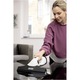 Aspirator pentru geamuri Karcher WV 2 Plus, autonomie 35 min, randament max. 75 m², rezervor 100 ml, recipient pulverizator cu laveta din microfibra, detergent concentrat 20 ml, incarcator, 1.633-640.0, Alb/Negru