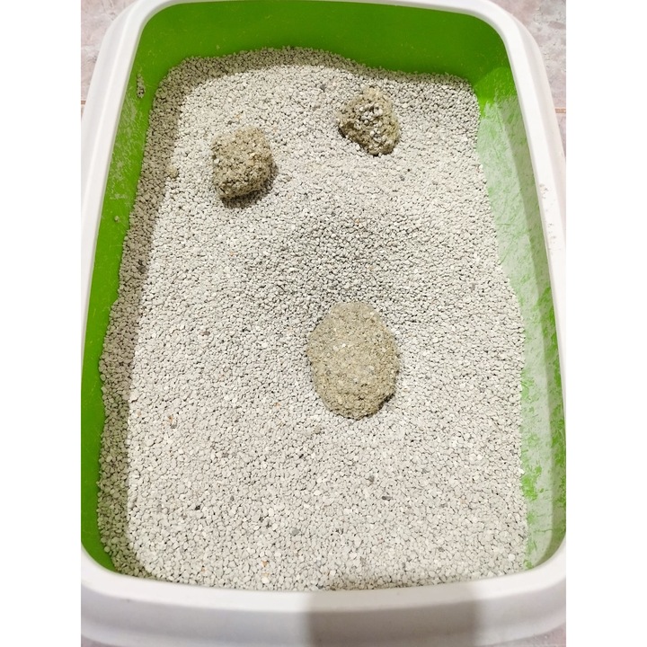 Asternut Nisip Pisici, Mio Cat, Premium, Bentonita Naturala, Carbune Activ, Doar Granulatie fina, bob mic, Compact 0,6 - 2.25 mm, Sac 10 L