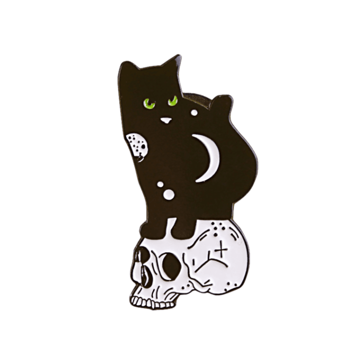 Insigna metal cu pin Karma Cat 3x1.1 cm