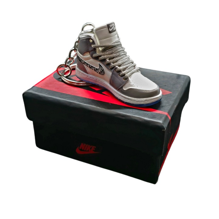 Breloc pentru chei model Jordan 1 High Dior Edition, PVC + Cauciuc, Handmade, 5cm x 2cm x 2cm, Alb + Gri
