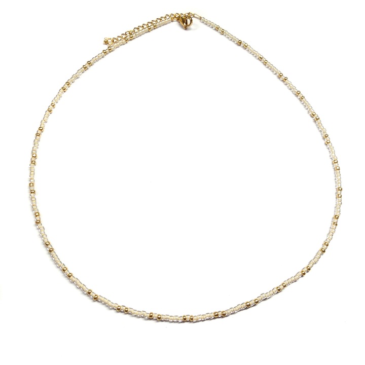 Colier crem miyuki si auriu lucrat manual