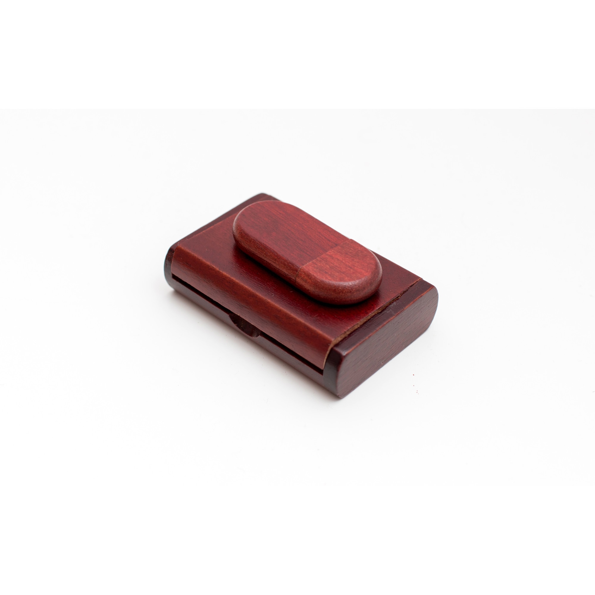 USB памет 64GB USB 3.0, изработена от буково дърво и бордо овална ...