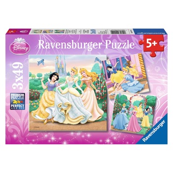 Puzzle Ravensburger - Printesele Disney, 3 in 1, 3x49 piese Puzzle Ravensburger - Printesele Disney, 3 in 1, 3x49 piese