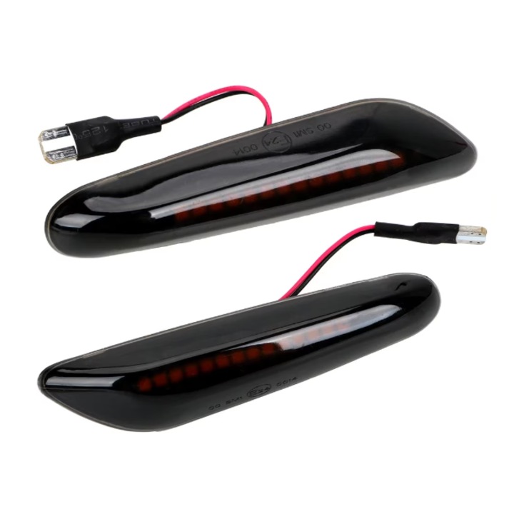 Oldalsó szárny LED irányjelzők, dinamikus BMW E46, E90, E60, X1 E84, X3 E83, 2 db-os készlet, BZRSH