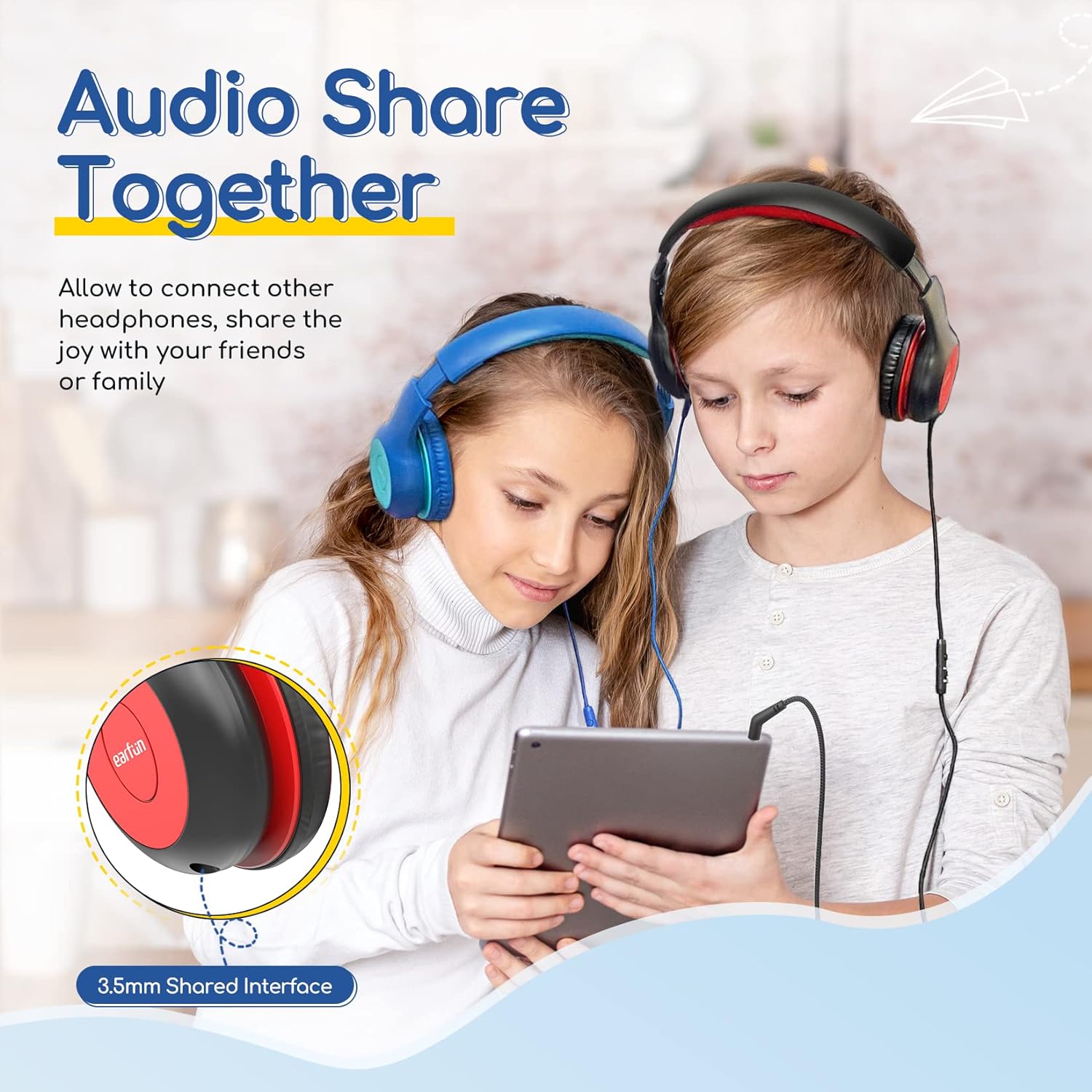 Casti pentru copii, EARFUN, pliabile, usor de transportat, cu microfon, negru cu rosu