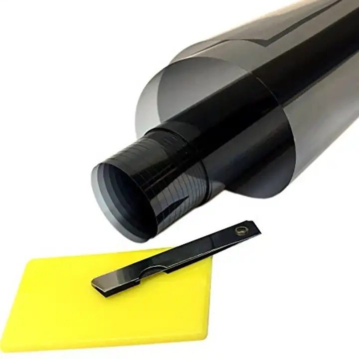 Épület és autós ablakfólia "Ultra Super Dark" fekete 5%-os fény átengedés - 300 x 50 cm