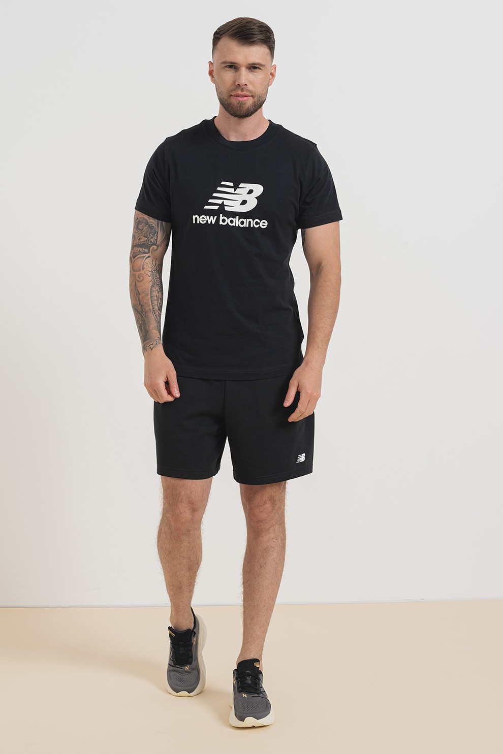New Balance, Tricou de bumbac cu decolteu la baza gatului, Negru, M