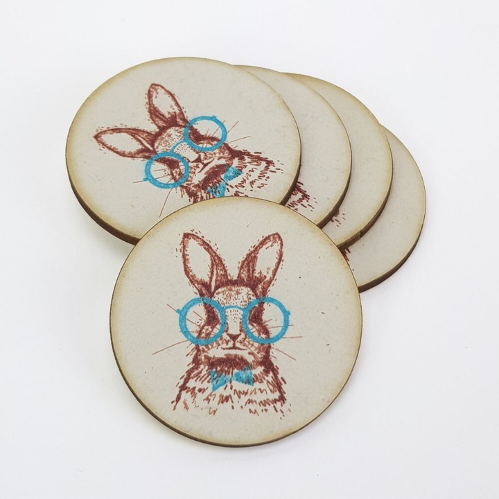 Accesoriu decorativ Tabla din lemn imprimata - Iepuras la moda cu ochelari tabla rotunda 5buc/cutie