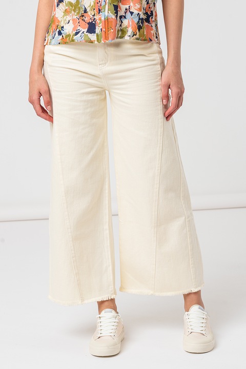 Marella, Magas derekú bővülő szárú farmernadrág, Krémszín