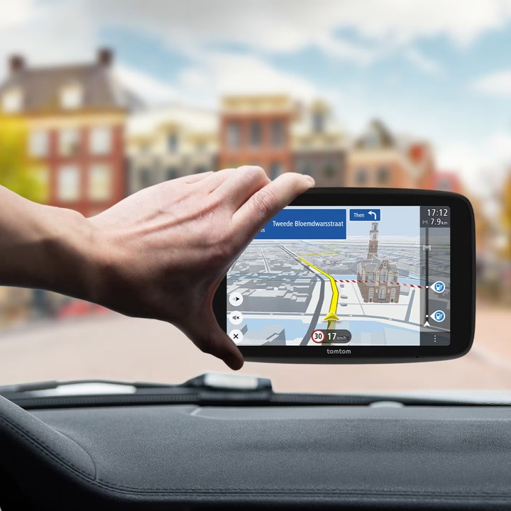 Навигационна система TomTom GO Superior 6", интегриран Wi-Fi, TomTom Traffic, Карти на всички континенти с доживотна актуализация