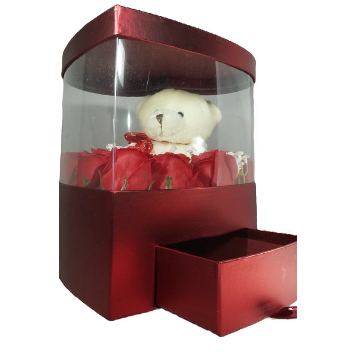 Aranjament floral cu ursulet plus in cutie Inimioara 21 CM