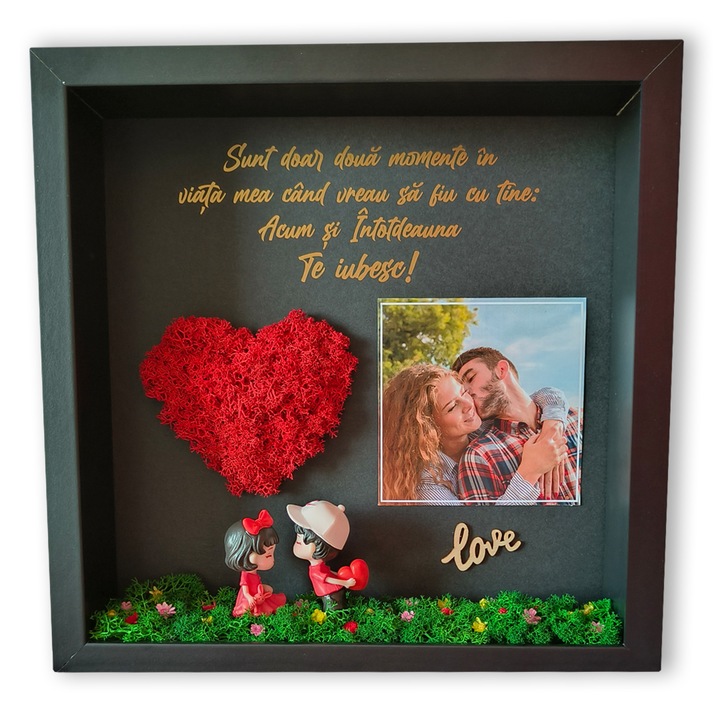 Tablou 3D pentru persoana draga cu poza, text, licheni si figurine, cadou pentru iubit/iubita, sot/sotie, rama neagra 27x27cm