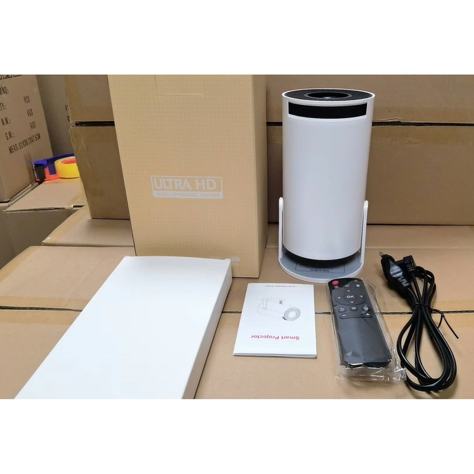 Преносим видеопроектор, Android 11, Smart 4K с Wifi 2.4/5G/BT4.1 ...
