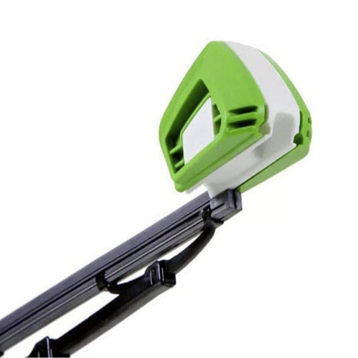 Instrument pentru repararea si curatarea stergatoarelor auto - Wipey