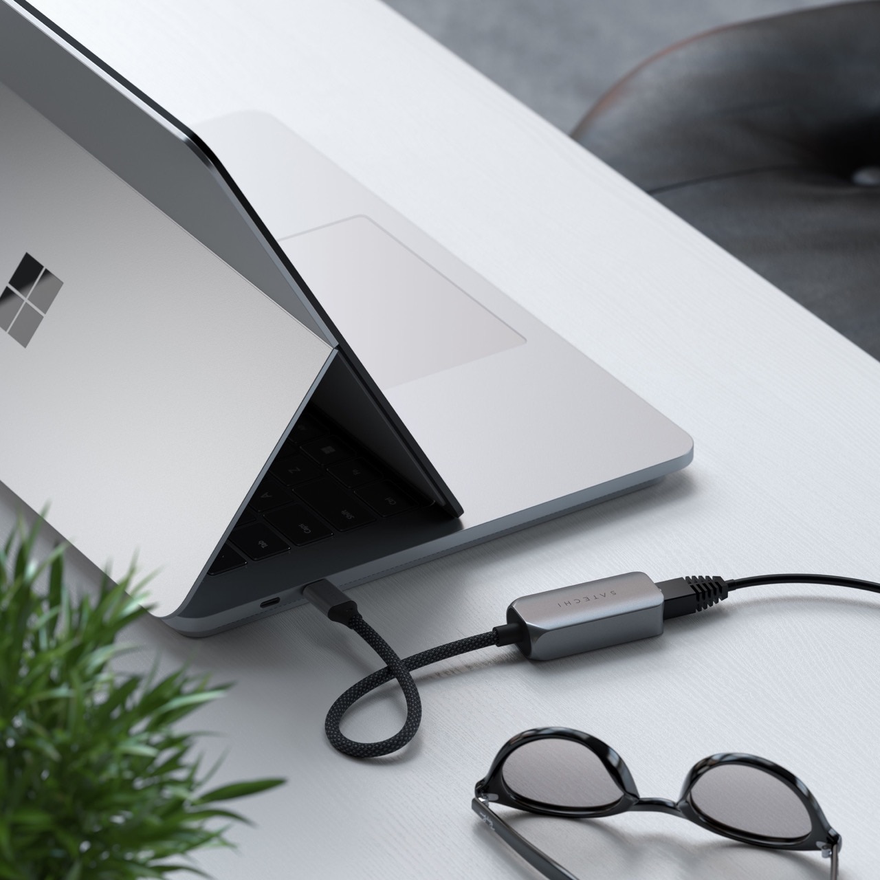 Adaptor Ethernet USB-C 2.5Gb Satechi pentru MacBook Pro, MacBook Air ...