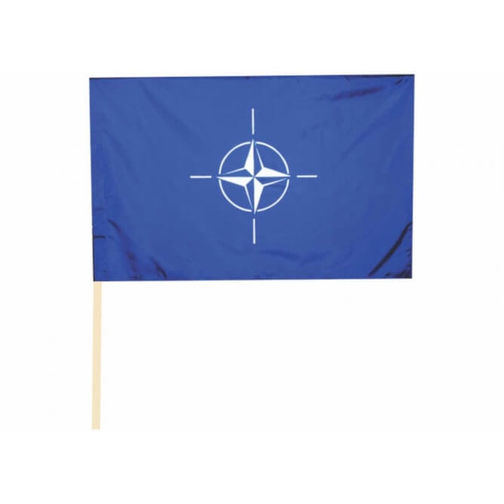 Знаме на НАТО с размери 45 х 30 см