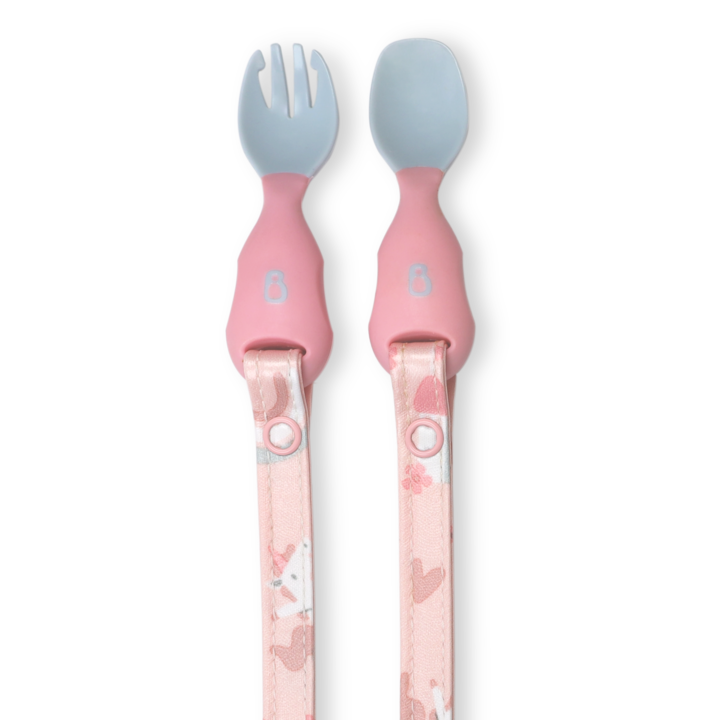 Az előkehez rögzíthető evőeszközök, Bibado, Pink