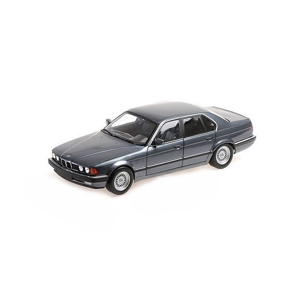 Macheta auto BMW 730i E32 grey 1986, 1:18 Minichamps - eMAG.ro