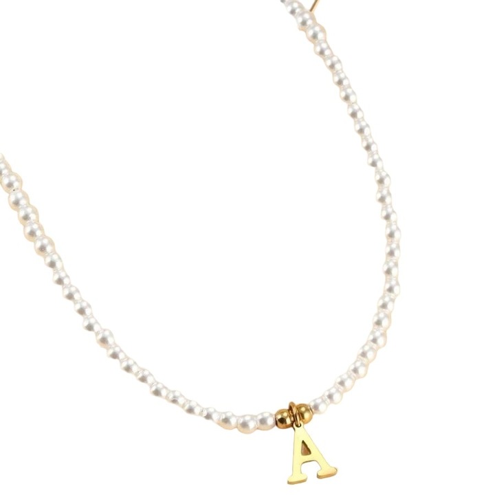 Colier auriu, cu perlute si pandantiv cu litera A C2