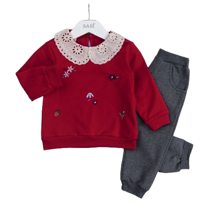 Trening usor vatuit 2 piese, bluza rosie cu guler crem brodat, pantaloni gri