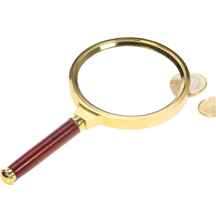 Lupa cu marire de 5x cu diametrul de 50 mm, Safe Albums, maner din lemn si rama metalica de culoare aurie, lungime de 120 mm