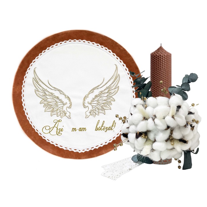 Set elegant trusou botez Gardinea Domain® 11 piese, cutie trusou din catifea cu mesajul "Azi m-am botezat!" si lumanare, decor dantela Maro