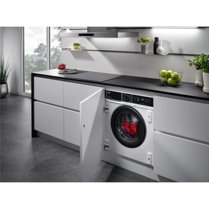 Masina de spalat cu uscator incorporata AEG L7WBE68SI ProSteam, 8 kg, 13 programe, program abur, Uscare prin condensare, Clasa energetica E, Alb