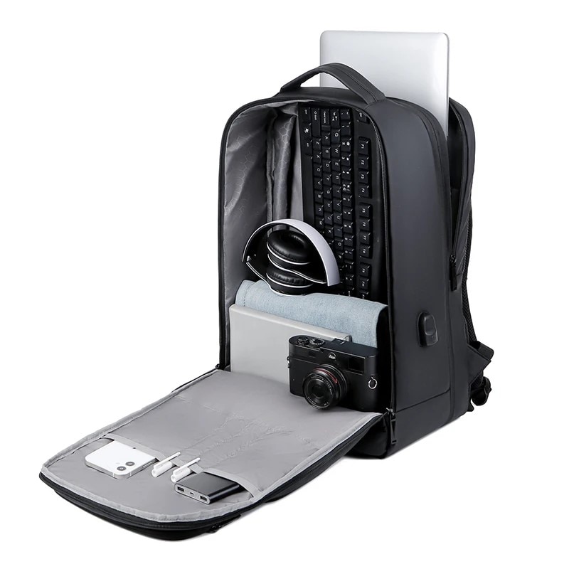 Rucsac laptop 17" pentru calatorii, expandabil, cu buzunar antifurt si port USB, Escalate, 31x19/24x47 cm, Negru