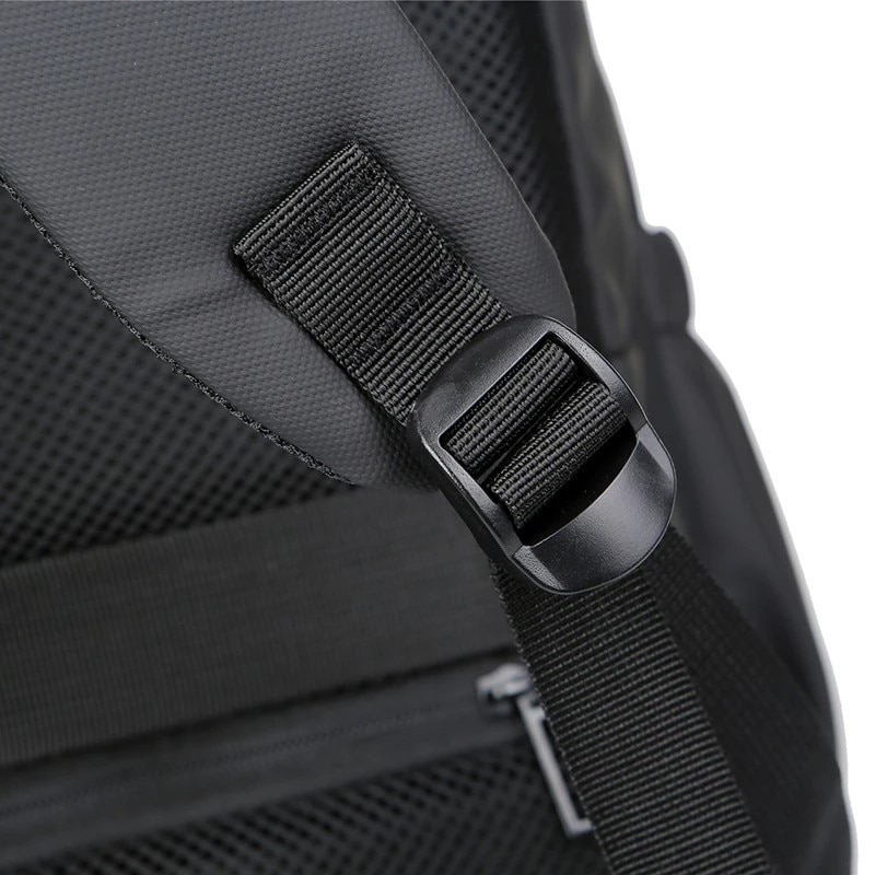 Rucsac laptop 17" pentru calatorii, expandabil, cu buzunar antifurt si port USB, Escalate, 31x19/24x47 cm, Negru