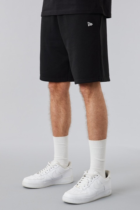 New Era, Bermude sport Essential, Negru