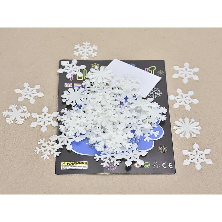 Accesoriu decorativ, Fulgi de zapada fluorescenti cu cub autoadeziv