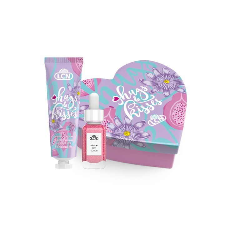 Set pentru ingrijirea mainilor si unghiilor Hugs & Kisses, crema hidratanta pentru maini 30 ml, scrub pentru cuticule 11 ml