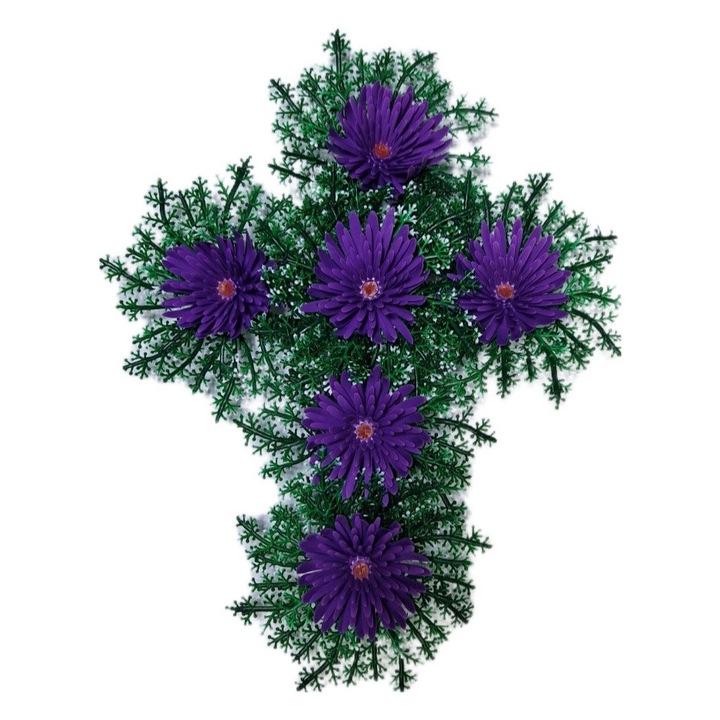 Coroana funerara din brad artificial in forma de cruce, 45×35 cm, impodobita cu flori mov