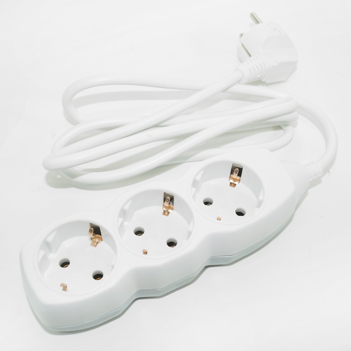Удължител Technik 3 гнезда 5м 3G1.5 - MT3W5M1, 5-W