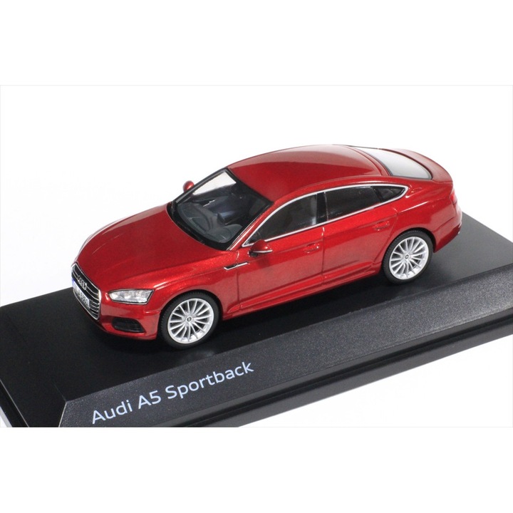 Macheta Audi A5 Sportback Matador Red cu vitrina plexiglass - 1/43 Spark