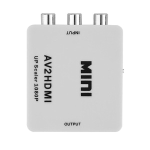 Kábelek és adapterek